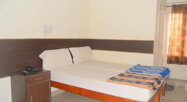 Номер Standard Hotel Sahasra Residency