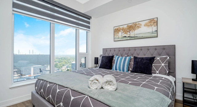 Newly Built 22nd Floor Condo w Stunning Views, Réserver Appartement Kitchener 