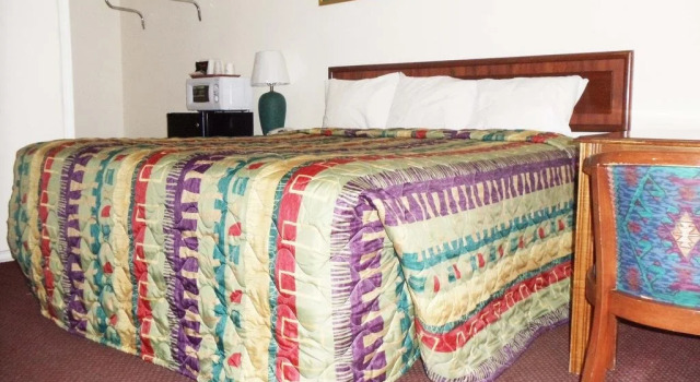 Antlers Budget Inn, Book Hotel Antlers Oklahoma