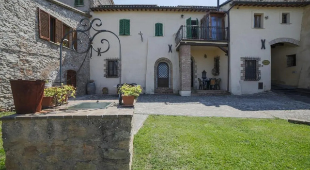 Appartamento Alvavista1, Prenota Appartamento Appartamenti a Trevi, Appartamento