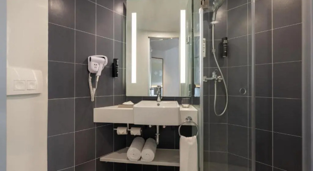 Номер Standard ibis Thane - An Accor Brand