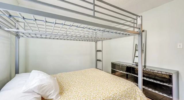 Central Warner Robins Vacation Rental w/ Yard, Varaa Hotelli Warner Robins 