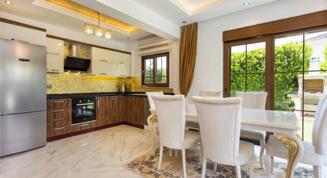 Villa Vista by Villatatilin, Забронировать Вилла Чамьюва 