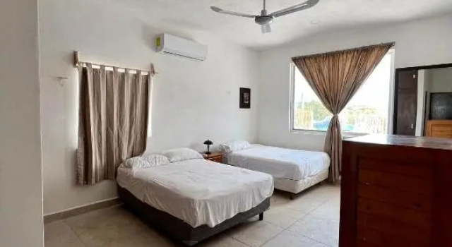 Villa Los Nonos - 50m de la playa en San Benito, Prenota Villa Hotel a Yucatán con piscina, Piscina