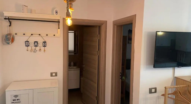 Alezzi Holiday Apartment 13 G, Prenota Appartamento Hotel a Mamaia-Sat con piscina, Piscina