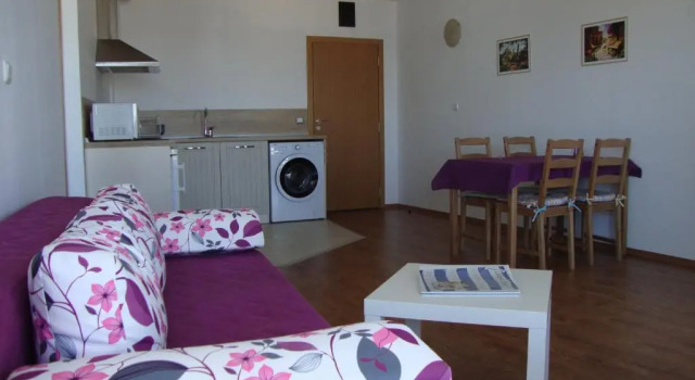 Апартаменты c 1 комнатой с балконом и с видом на сад Apolonia Apartments - Boutique Family Residence