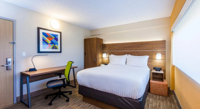 Двухместный номер Standard Holiday Inn Express Hotel & Suites Saint John Harbour Side by IHG