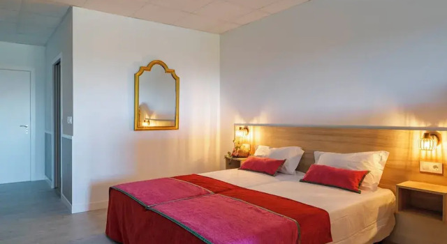 Студия Comfort Luxury Singular Apartments Orange