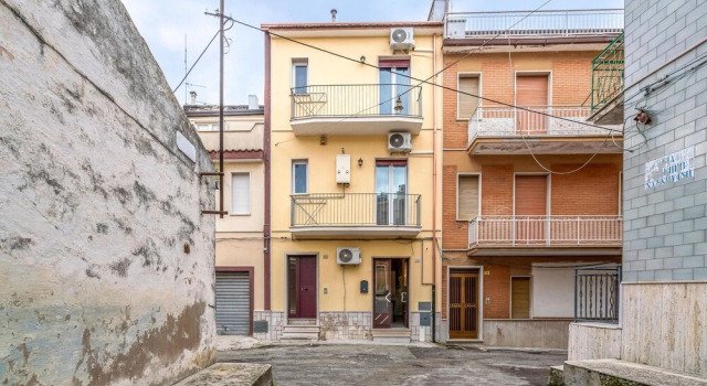 Stunning Apartment in San Nicandro Garganico With 2 Bedrooms, Book Lejlighed Lejligheder i Gargano, Lejlighed