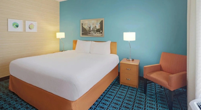 Студия Fairfield Inn & Suites Austin University Area