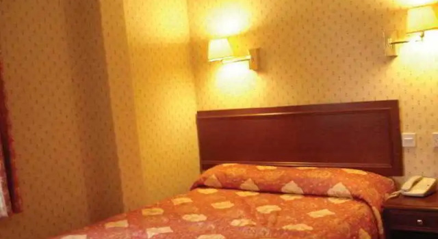 Kenton House, Забронировать Отель Отели Большого Лондона с завтраком, Завтраки