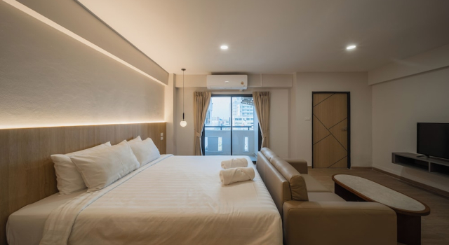 Двухместный номер Superior с балконом Mintara Hotel - โรงแรมมินธารา มีนบุรี