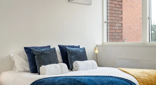 Luxury 1 Bedroom Serviced Apartment in the Heart of Stevenage, Забронировать Апартаменты/квартира Апартаменты Стивенидж, рядом с Stevenage Magistrates Court, Апартаменты/квартира