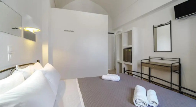 Номер Classic Marousi Rooms
