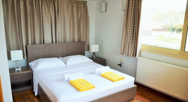 Anthorina Villa 1, Book Villa Hotels in Protaras with Parking, near Neolithic Settlement, Parking