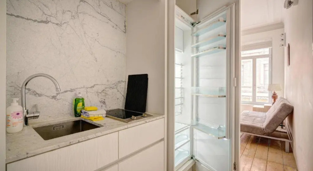 The Bright Stone Lodge. Heart of Antwerp