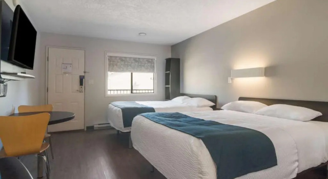 Люкс Motel 6-Saanichton, BC - Victoria Airport