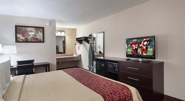 Двухместный номер Superior Red Roof Inn Springfield, IL