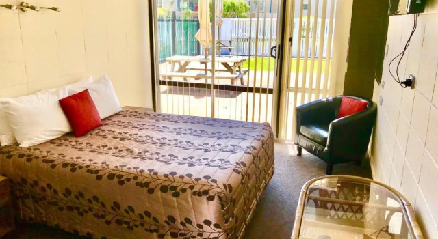 Двухместный номер Standard с видом на улицу Tui Oaks Motel