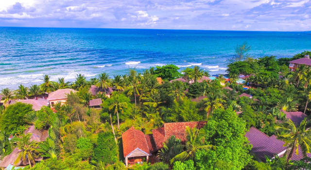 Трёхместный номер Standard с видом на море Mai Spa Resort