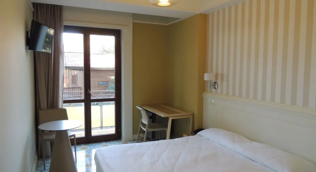 Camping Zeus, Buchen Sie Campingplatz Camping & Glamping in Pompei, Campingplatz