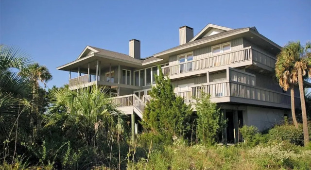 157 Southern Dunes 7 Br Home by RedAwning, Book Hotel 3-stjernede hoteller i Debordieu Colony, 3*