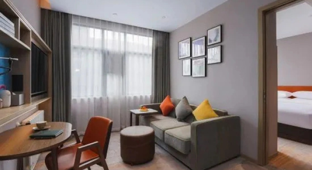 Шестиместный люкс Home2 Suites By Hilton Wuhan Hankou Railway Station