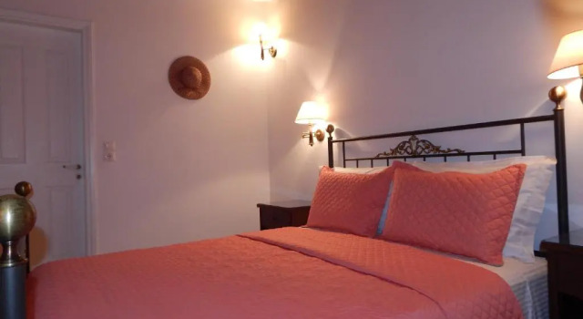 Трёхместный номер Standard с видом на море Tinos Suites & Apartments