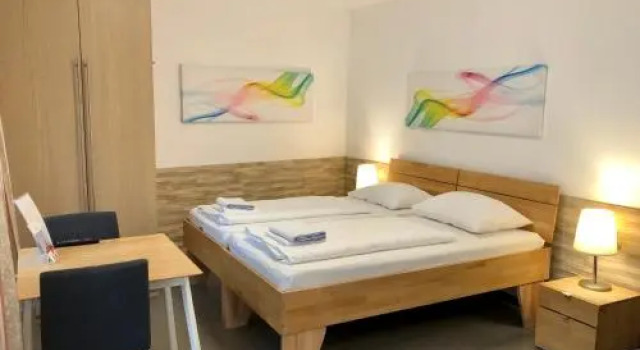 AJO Vienna Garden - Contactless Check-in, Prenota Appartamento 22. Donaustadt Vienna, vicino a Centro Internazionale UNO-city