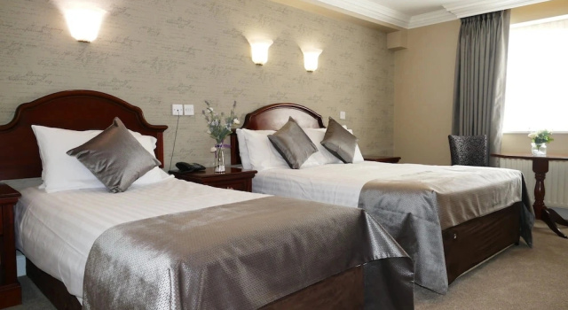 Семейный номер Standard Nesbitt Arms Boutique Hotel