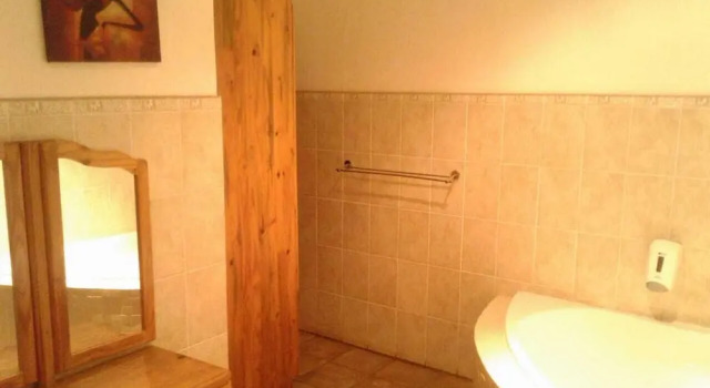 Двухместный номер Deluxe D & H Guesthouse