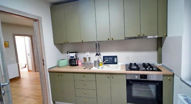 Green Studio, Забронировать Апартаменты/квартира Отели Арджеш с парковкой, Парковка