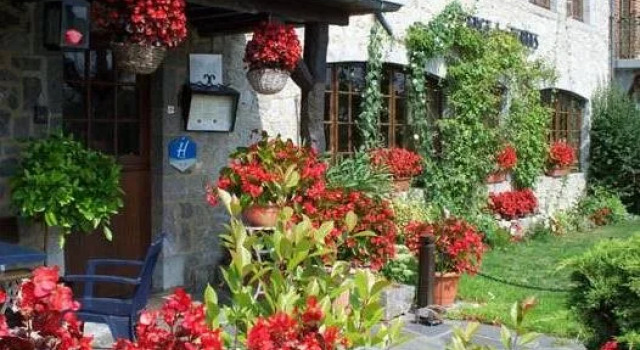 Auberge des Pérées