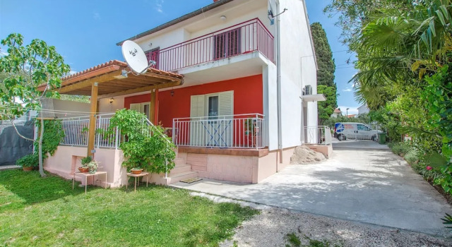 Apartment Ojdana, Забронировать Апартаменты/квартира Отели Биоград-на-Мору с парковкой, рядом с Kornati Marina, Парковка