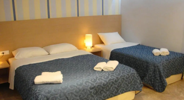Трёхместный номер Standard Цокольный этаж Golden Beach