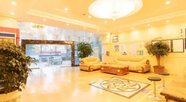 TianLong Hotel（Qujing Nancheng Store）