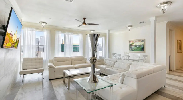 Апартаменты Superior Breathtaking Condos Near French Quarter