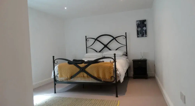 Spacious Apartment in Winchester, Varaa Huoneisto Asunnot kohteessa Merseyside, Huoneisto