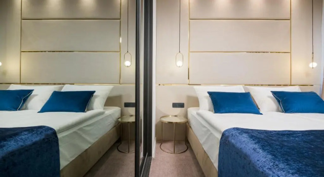 Номер Deluxe Flos Luxury Rooms