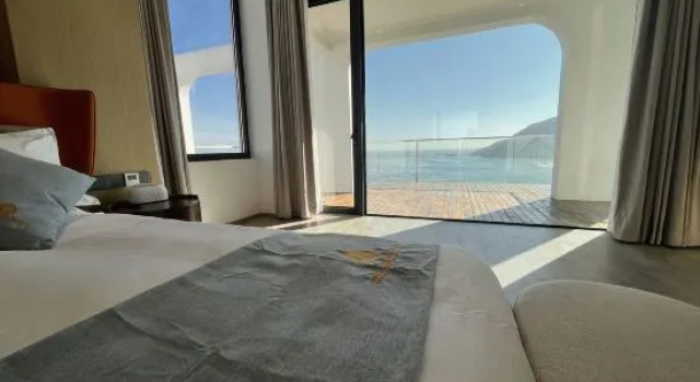 Люкс с видом на море Sea Cliff Hotel