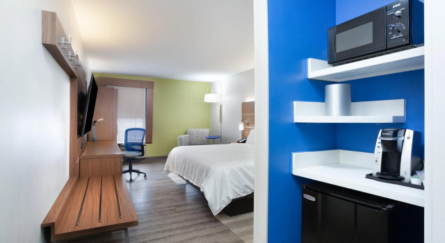 Двухместный люкс Holiday Inn Express & Suites - Morehead City by IHG