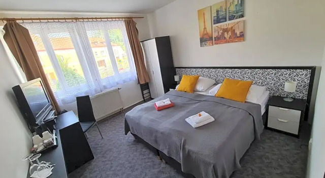 Hotel Pangea