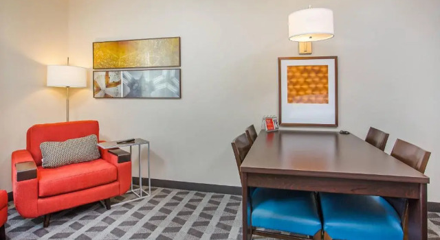 Четырёхместный номер Standard TownePlace Suites by Marriott Cookeville
