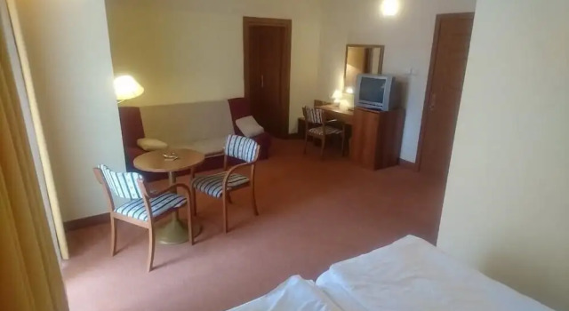 Семейный люкс с балконом Hotel Vila Ružica- glavna zgrada i depandanse
