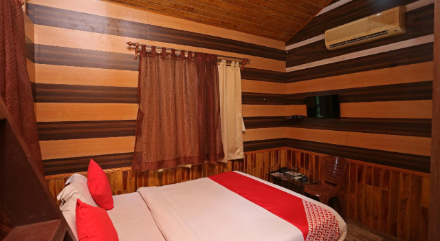 OYO 35739 Samriddhi Banquet Garden & Resorts, Prenota Hotel Baharampur West Bengal