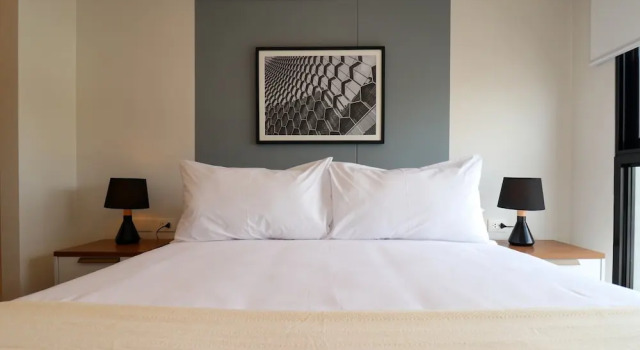 w Luminous 2BR w Balcony in Miraflores
