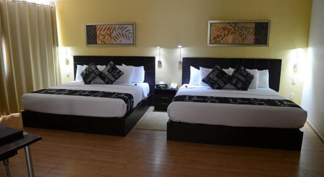 Pequeno Hotel Ejecutivo, Boek Hotel Zapopan Jalisco