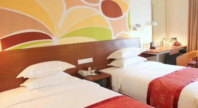 Двухместный номер Superior Days Inn Guangzhou