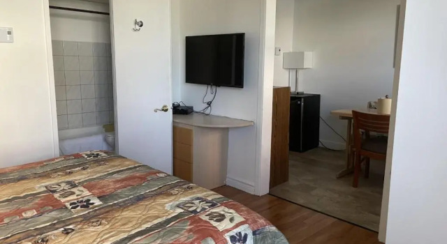 Студия Hotel Motel Le Regent