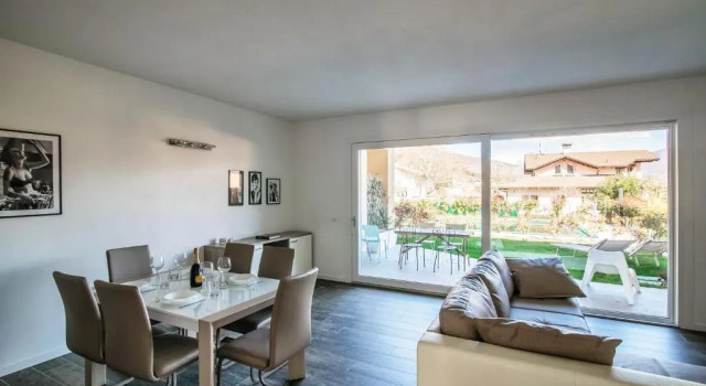 Silvia Lenno House - By House Of Travelers, Book Hotel Hotels in Como with a Pool, Swimming Pool